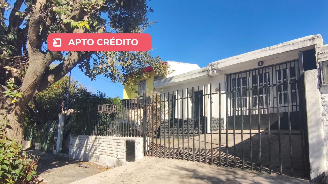 VENTA CASA 3 DORMITORIOS LA CALERA APTA CRÉDITO