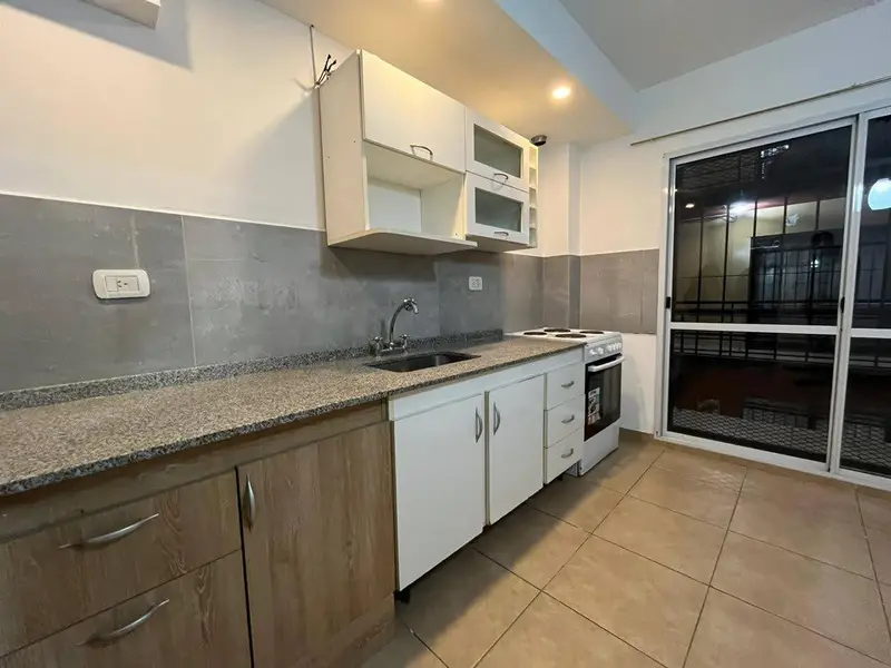 Departamento en alquiler · Castelar, Morón, GBA Oeste, Provincia de Buenos Aires