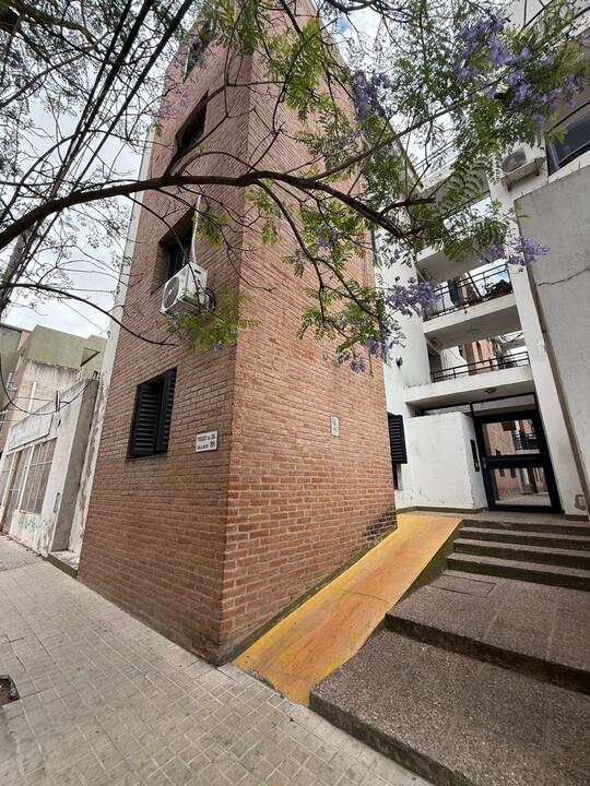 VENTA DEPARTAMENTO 1 DORMITORIO PB ALTO ALBERDI - CON BOLETO