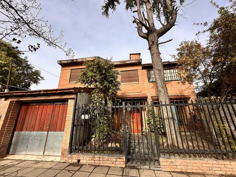 Casa en venta · Morón, GBA Oeste, Provincia de Buenos Aires
