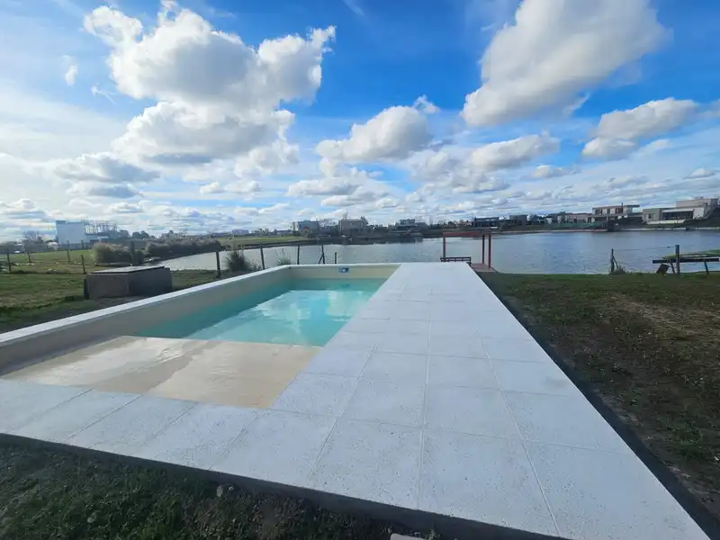 214553.jpg