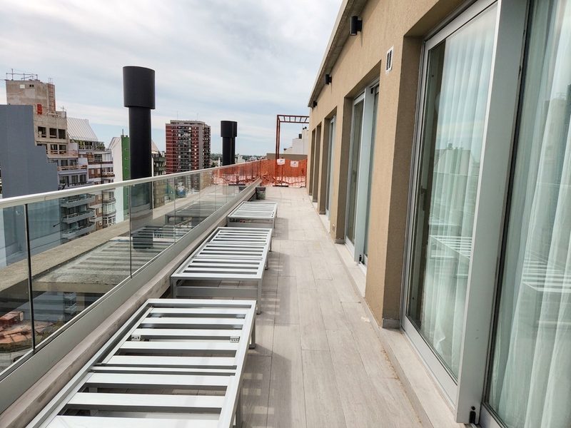Balcon sum.jpeg