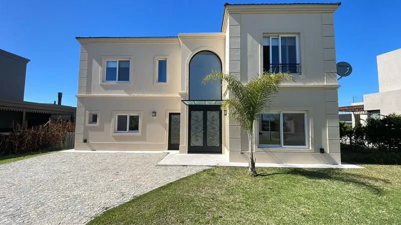 Casa en venta · Puertos del Lago Vistas, Tigre, GBA Norte, Provincia de Buenos Aires