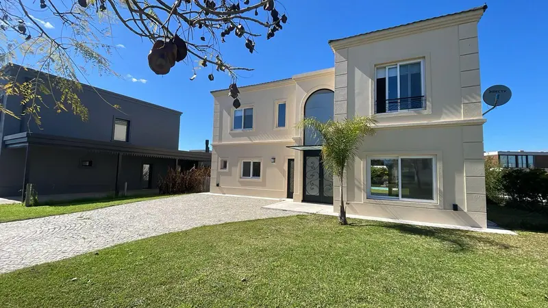 Casa en venta · Puertos del Lago Vistas, Tigre, GBA Norte, Provincia de Buenos Aires