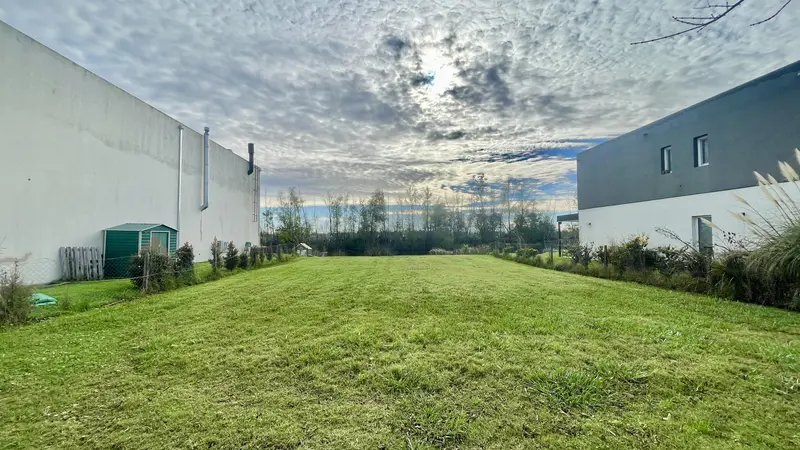 Terreno en venta · Puertos del Lago - Acacias, Escobar, GBA Norte, Provincia de Buenos Aires