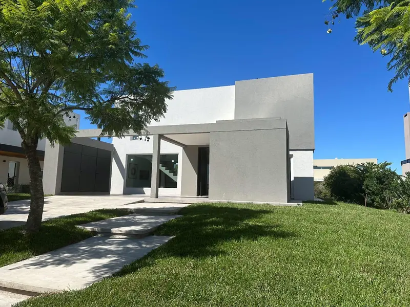 Casa en venta · Puertos del Lago Vistas, Tigre, GBA Norte, Provincia de Buenos Aires
