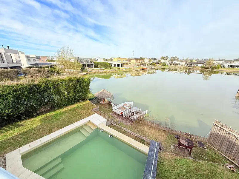 Casa en venta · Santa Isabel, Escobar, GBA Norte, Provincia de Buenos Aires Casa en venta · Santa Isabel, Escobar, GBA Norte, Provincia de Buenos Aires