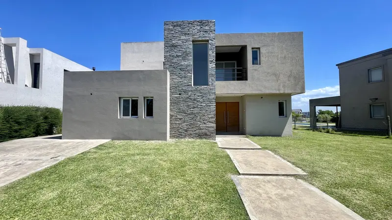 Casa en venta · El Cantón, Escobar, GBA Norte, Provincia de Buenos Aires