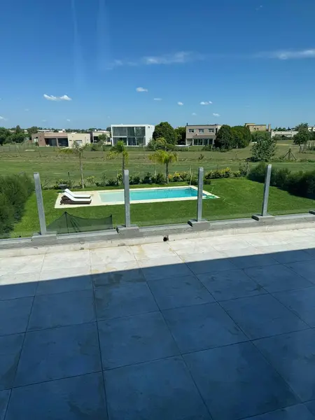 226939.jpg