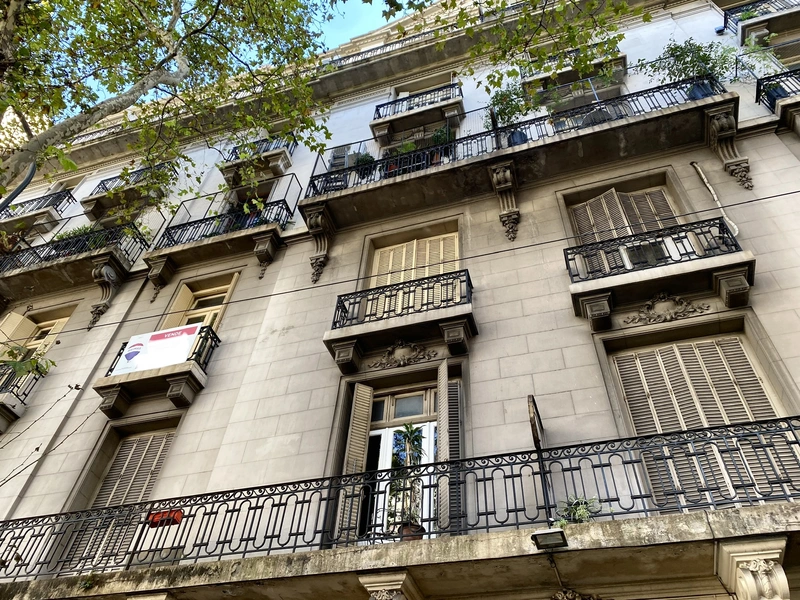 Av. Rivadavia 3000 (4).jpeg