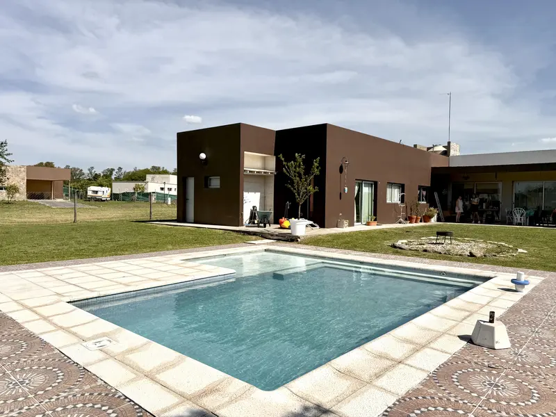 Casa en alquiler · Medal Country Club, Pilar, GBA Norte, Provincia de Buenos Aires Casa en alquiler · Medal Country Club, Pilar, GBA Norte, Provincia de Buenos Aires