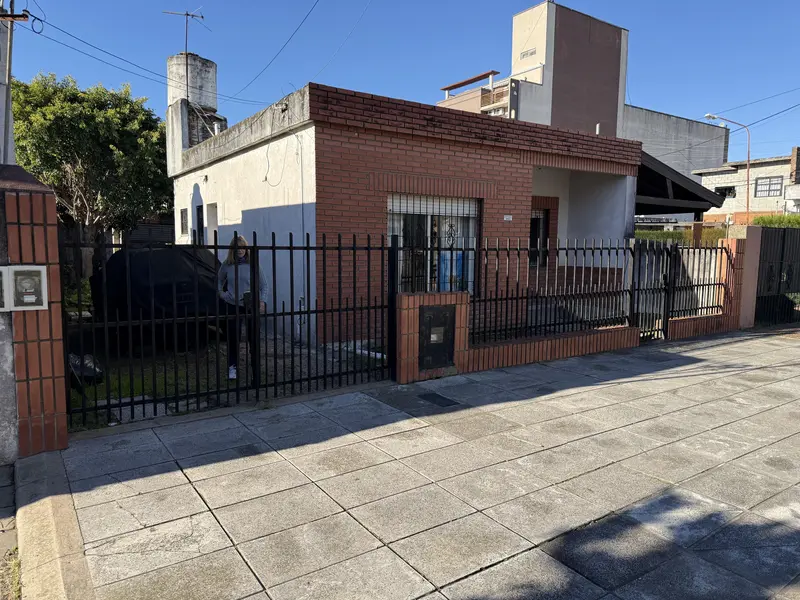 Casa en venta · Villa Luzuriaga, La Matanza, GBA Oeste, Provincia de Buenos Aires