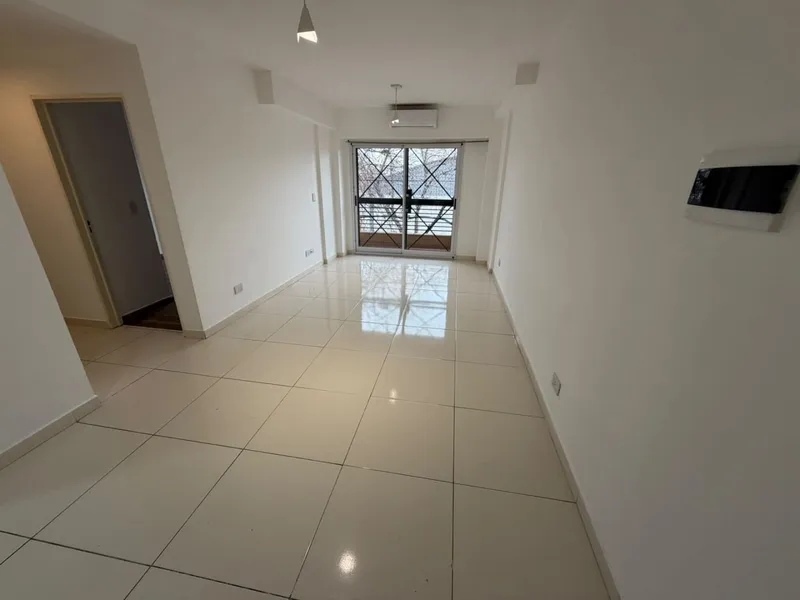 Departamento en alquiler · Floresta, CABA