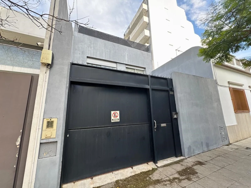 Casa en venta · Villa del Parque, CABA Casa en venta · Villa del Parque, CABA