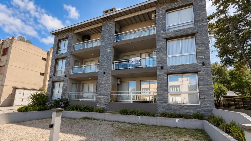 Departamento en venta · Pinamar, Costa Atlántica, Provincia de Buenos Aires Departamento en venta · Pinamar, Costa Atlántica, Provincia de Buenos Aires
