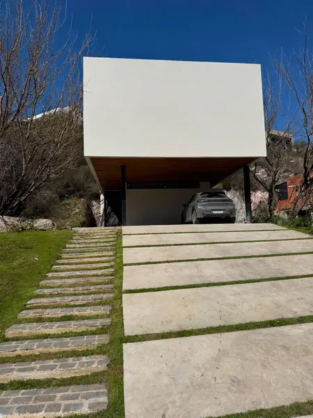 Casa en venta · La Cuesta, Córdoba Capital, Córdoba Casa en venta · La Cuesta, Córdoba Capital, Córdoba