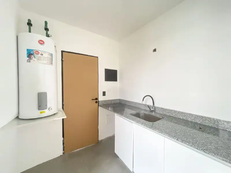 258172.jpg