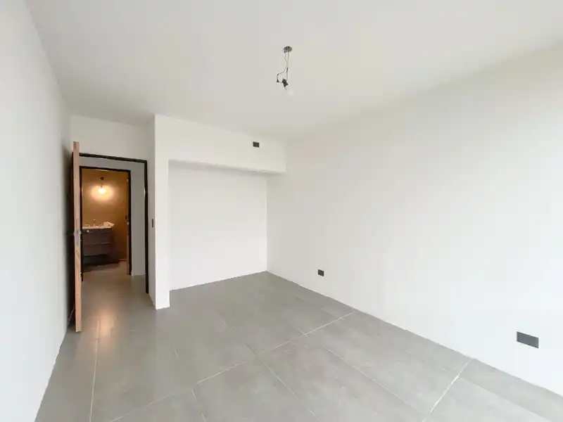 258170.jpg