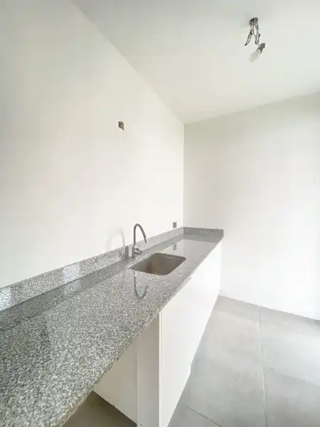 258174.jpg