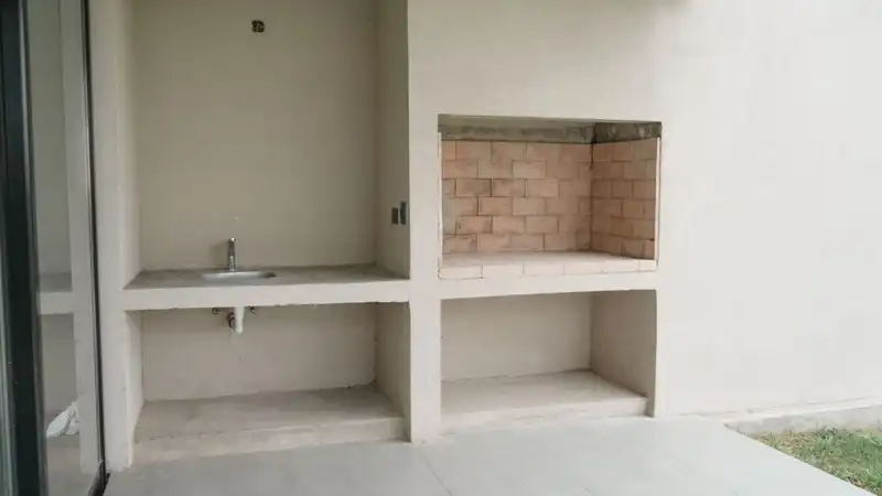 258188.jpg