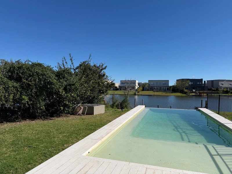 Casa en venta · El Cantón, Escobar, GBA Norte, Provincia de Buenos Aires