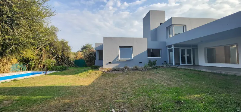 Casa en alquiler · La Rufina, Córdoba Capital, Córdoba