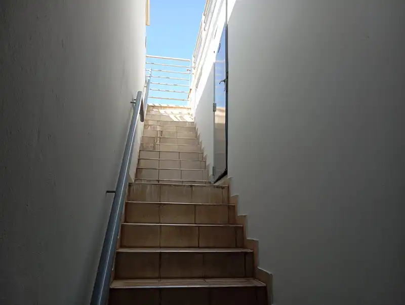 ESCALERA.jpeg