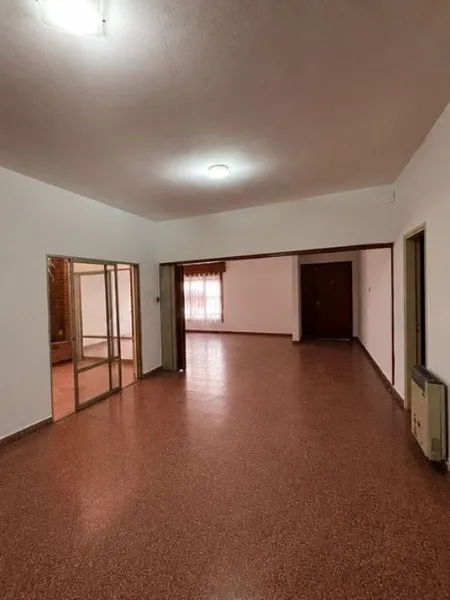 Casa en alquiler · Yapeyu, Córdoba Capital, Córdoba