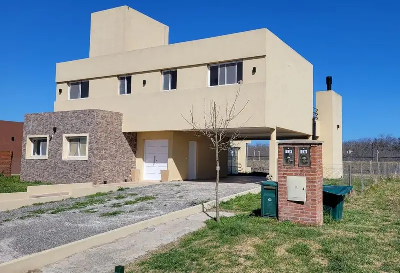 Casa en alquiler · San Sebastián, Escobar, GBA Norte, Provincia de Buenos Aires Casa en alquiler · San Sebastián, Escobar, GBA Norte, Provincia de Buenos Aires