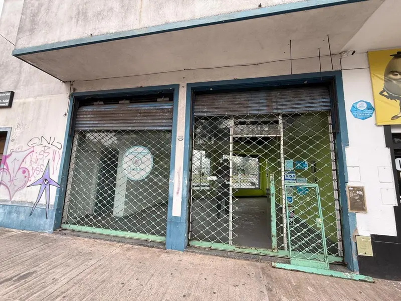 Comercio en alquiler · Villa Real, CABA