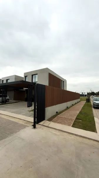 Casa en alquiler · Los Boulevares, Córdoba Capital, Córdoba