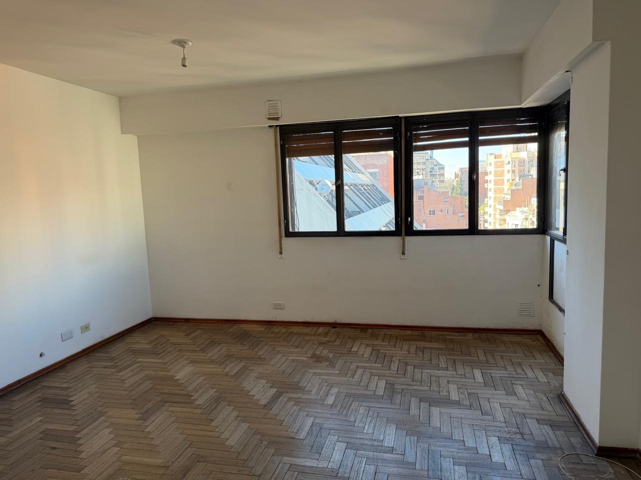 VENTA DEPARTAMENTOS NUEVA CÓRDOBA, INDEPENDENCIA A 1 CUADRA DEL SANATORIO. 2 DOR - foto 3