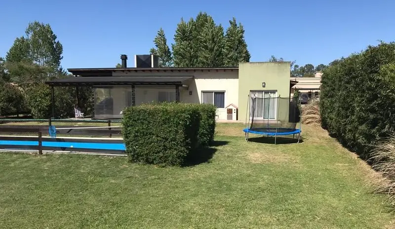 Casa en alquiler · Lomas de San Francisco, Luján, GBA Oeste, Provincia de Buenos Aires