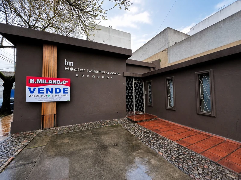 Casa en alquiler · Morón, GBA Oeste, Provincia de Buenos Aires