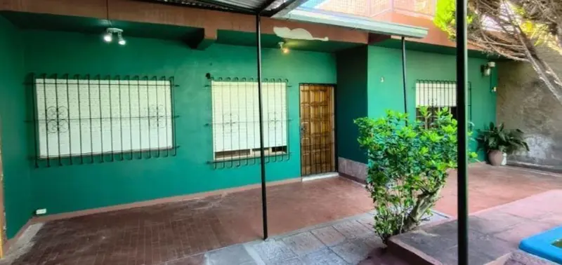 Casa en alquiler · Ituzaingó Norte, Ituzaingó, GBA Oeste, Provincia de Buenos Aires Casa en alquiler · Ituzaingó Norte, Ituzaingó, GBA Oeste, Provincia de Buenos Aires