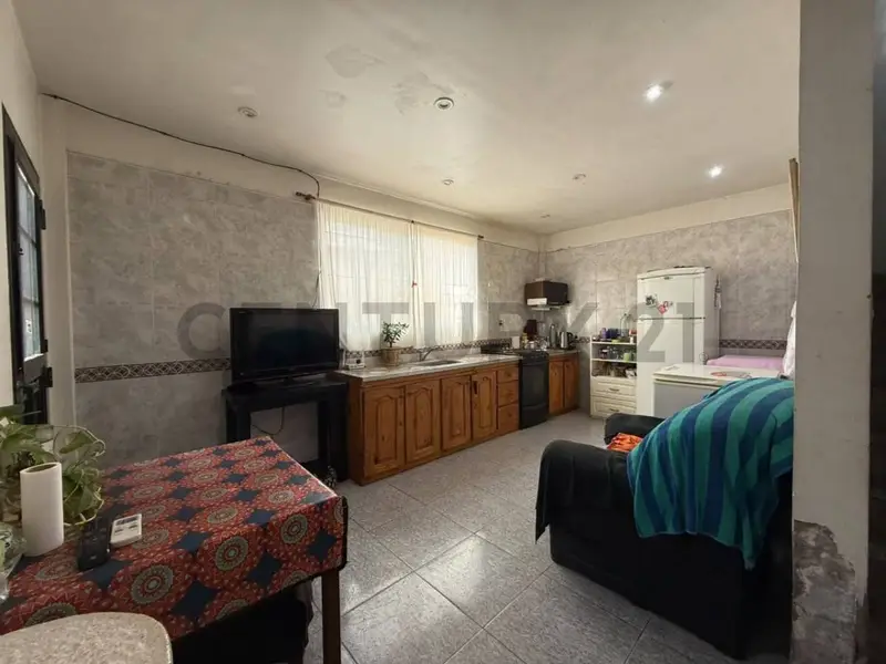 Casa en venta · Lanús Oeste, Lanús, Lanús, GBA Sur, Provincia de Buenos Aires Casa en venta · Lanús Oeste, Lanús, Lanús, GBA Sur, Provincia de Buenos Aires