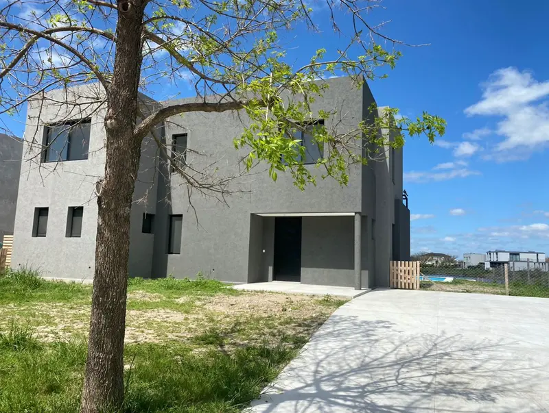 Casa en alquiler · El Cantón, Escobar, GBA Norte, Provincia de Buenos Aires
