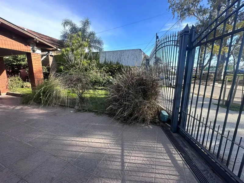 Casa en venta · Parque Avellaneda, CABA