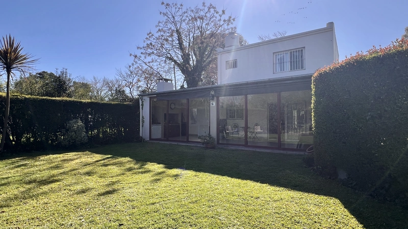Casa en venta · Roberto de Vicenzo, Pilar, GBA Norte, Provincia de Buenos Aires