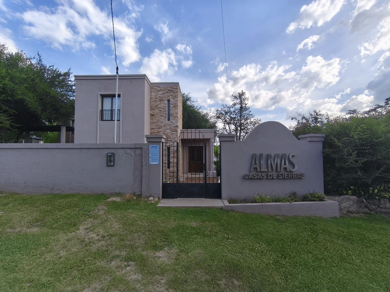 Hotel en venta · San Lorenzo, San Alberto, Córdoba