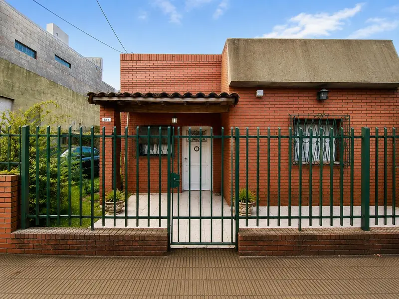 Casa en venta · El Palomar, Morón, GBA Oeste, Provincia de Buenos Aires