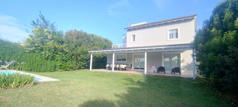 Casa en venta · Valle Escondido, Córdoba Capital, Córdoba