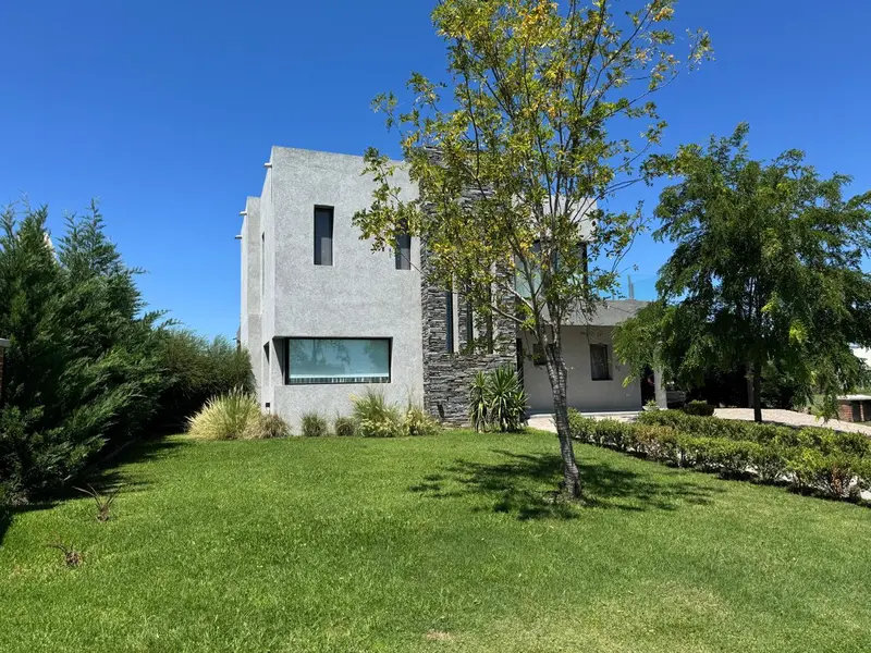 Casa en venta · Escobar, GBA Norte, Provincia de Buenos Aires