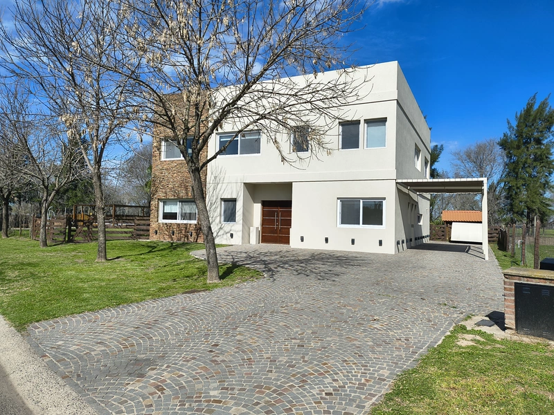 Casa en alquiler · San Sebastián, Escobar, GBA Norte, Provincia de Buenos Aires