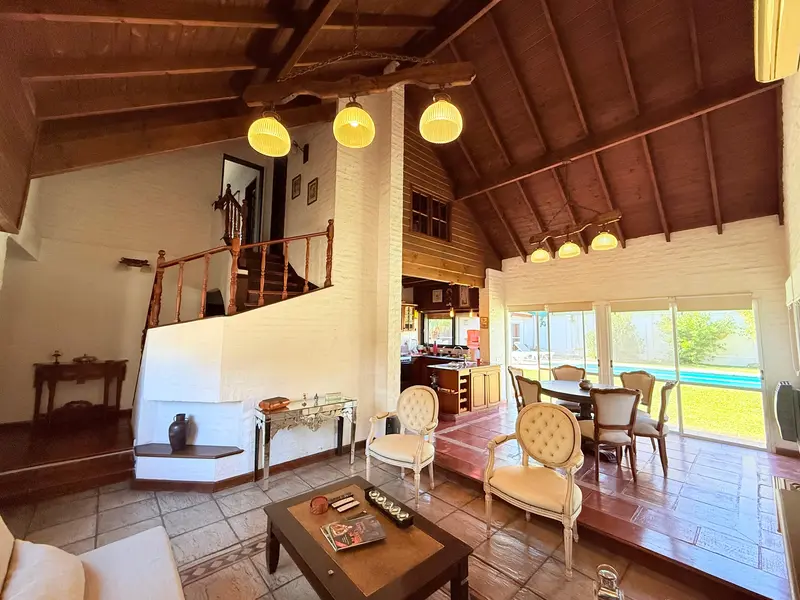 Casa en venta · Champagnat Country Club, Pilar, GBA Norte, Provincia de Buenos Aires Casa en venta · Champagnat Country Club, Pilar, GBA Norte, Provincia de Buenos Aires