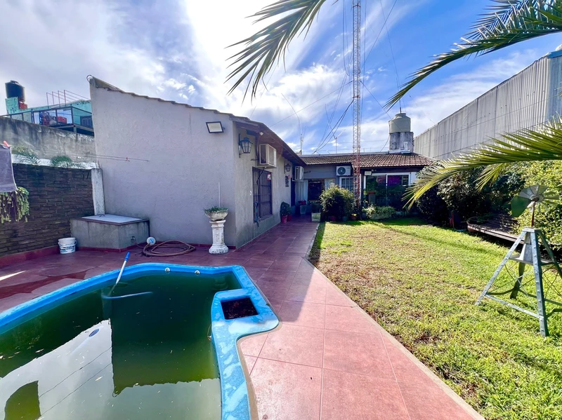Casa en venta · Ituzaingó Norte, Ituzaingó, GBA Oeste, Provincia de Buenos Aires Casa en venta · Ituzaingó Norte, Ituzaingó, GBA Oeste, Provincia de Buenos Aires