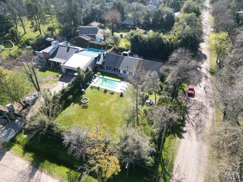 Casa en venta · El Cazador, Escobar, GBA Norte, Provincia de Buenos Aires Casa en venta · El Cazador, Escobar, GBA Norte, Provincia de Buenos Aires