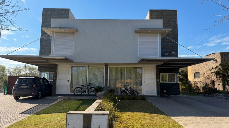 Casa en venta · La Calera, Colon, Córdoba