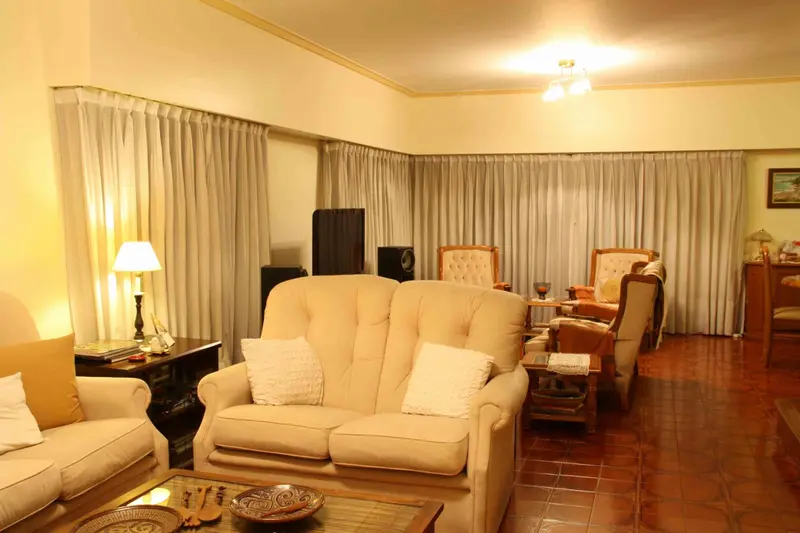 Casa en venta · Villa Sarmiento, Morón, GBA Oeste, Provincia de Buenos Aires