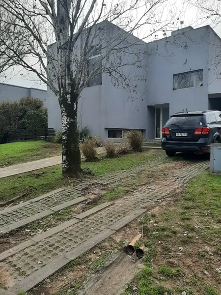 Casa en venta · Santa María de los Olivos, Malvinas Argentinas, GBA Norte, Provincia de Buenos Aires